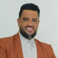 الفنان يحيى عنبه